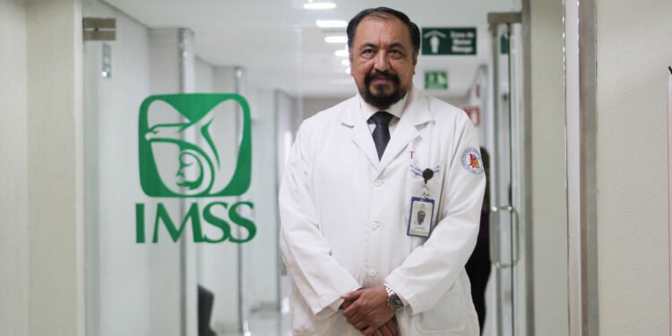 IMSS fortalece la atención médica con jornadas quirúrgicas extraordinarias en La Raza