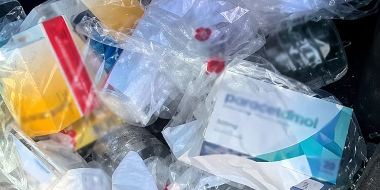 Recuperan cargamento de medicamentos valuado en 2.5 millones de pesos tras robo en Chalco