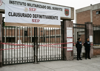 SEP ordena el cierre de escuelas militarizadas civiles en todo el país para el ciclo 2026-2027