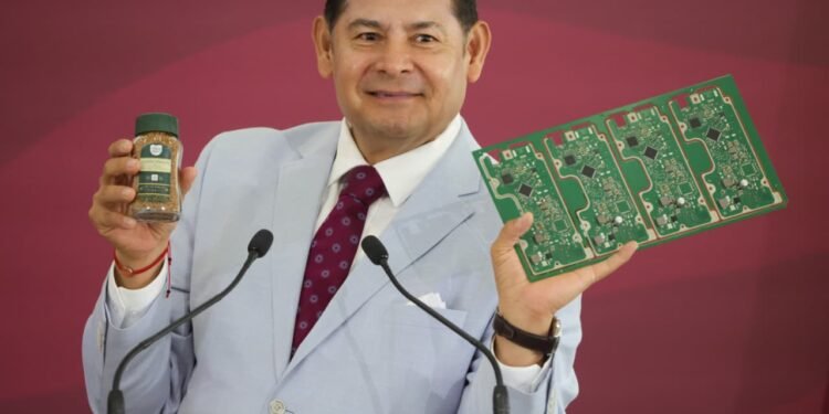 Puebla apuesta por los semiconductores y busca convertirse en referente tecnológico del país